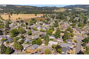 3005 E Lindquist Ct, Newberg, OR 97132 - Photo 44