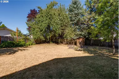 3005 E Lindquist Ct, Newberg, OR 97132 - Photo 40