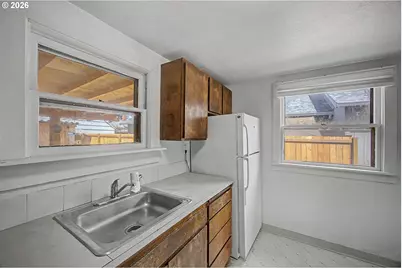7441 SE Rural St, Portland, OR 97206 - Photo 16