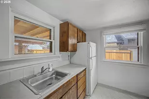 7441 SE Rural St, Portland, OR 97206 - Photo 16