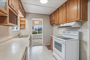 1709 NE 78th St, Vancouver, WA 98665 - Photo 8
