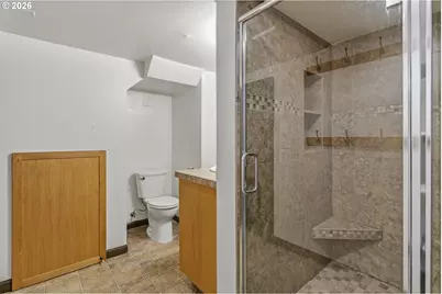 4444 NE Oregon St, Portland, OR 97213 - Photo 22