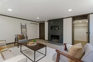 4444 NE Oregon St, Portland, OR 97213 - Photo 20