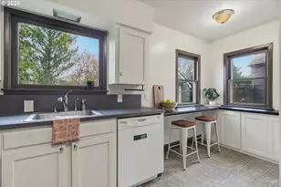 4444 NE Oregon St, Portland, OR 97213 - Photo 12