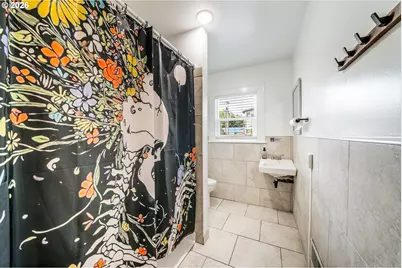 692 Jefferson St, Eugene, OR 97402 - Photo 30