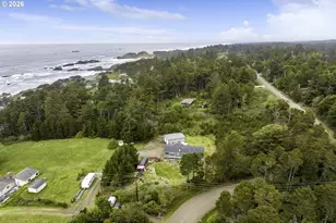 8490 NW Seal Rock St, Seal Rock, OR 97376 - Photo 4