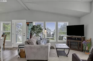 8490 NW Seal Rock St, Seal Rock, OR 97376 - Photo 14