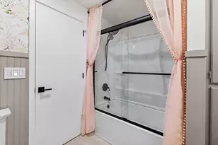 5911 SW Briar Patch Ln, Wilsonville, OR 97070 - Photo 20