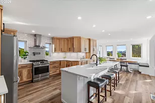 5911 SW Briar Patch Ln, Wilsonville, OR 97070 - Photo 4