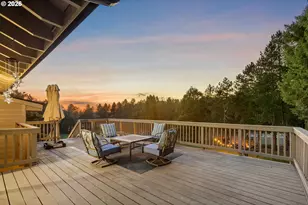 5911 SW Briar Patch Ln, Wilsonville, OR 97070 - Photo 8