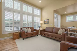 1184 Cedar Ridge Dr, Eugene, OR 97401 - Photo 16