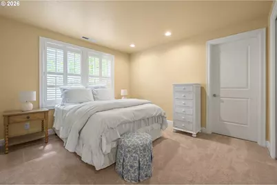1184 Cedar Ridge Dr, Eugene, OR 97401 - Photo 40