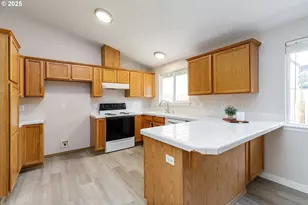 1229 Charman St, Oregon City, OR 97045 - Photo 14