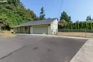 1229 Charman St, Oregon City, OR 97045 - Photo 2
