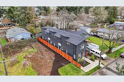 11717 SE Ash St, Portland, OR 97216 - Photo 46