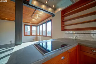 321 Mill St, Eugene, OR 97401 - Photo 10