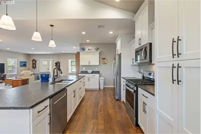 263 Wil Way, Winston, OR 97496 - Photo 14