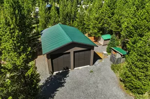 17118 Laguna Rd, Bend, OR 97707 - Photo 1