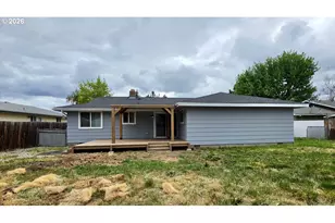 5313 Mazama Dr, Klamath Falls, OR 97603 - Photo 10