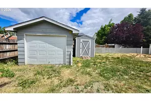 5313 Mazama Dr, Klamath Falls, OR 97603 - Photo 6