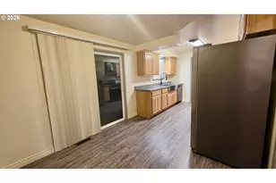 5313 Mazama Dr, Klamath Falls, OR 97603 - Photo 12