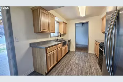 5313 Mazama Dr, Klamath Falls, OR 97603 - Photo 14