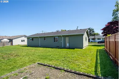 702 Ash Ave, Tillamook, OR 97141 - Photo 26