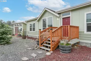 40213 Dogwood Rd, Mill City, OR 97360 - Photo 1