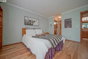 1986 Lake Isle Dr, Eugene, OR 97401 - Photo 38
