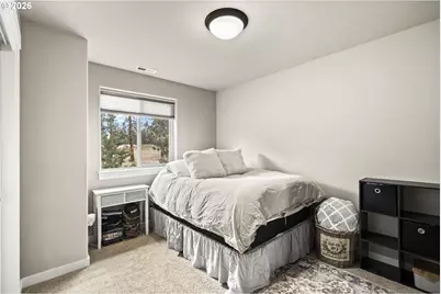 60439 Hedgewood Ln, Bend, OR 97702 - Photo 18