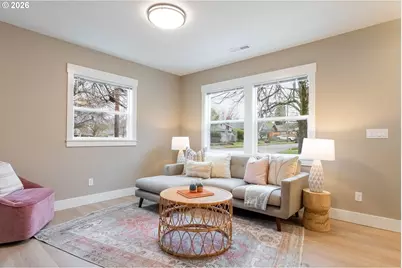 7805 N Smith St, Portland, OR 97203 - Photo 2