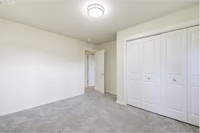988 NE 73rd Ave, Hillsboro, OR 97124 - Photo 36