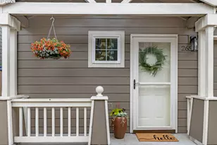 2650 NE 6th Pl, Portland, OR 97212 - Photo 2