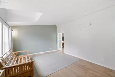 1655 S Elm St #428, Canby, OR 97013 - Photo 6