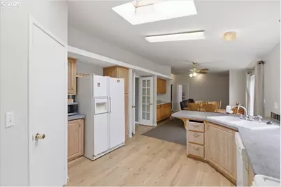 1655 S Elm St #428, Canby, OR 97013 - Photo 18