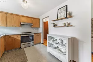 5350 SW Barclay Ct, Beaverton, OR 97005 - Photo 10