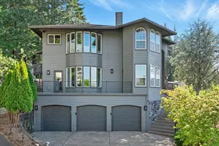 13658 SE Snowfire Dr, Happy Valley, OR 97086 - Photo 2