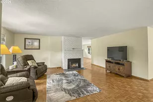 16677 SE Kingsridge Ct, Milwaukie, OR 97267 - Photo 4