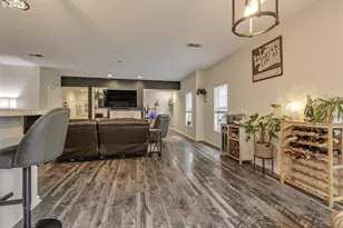10818 NE Red Wing Way, Hillsboro, OR 97006 - Photo 14