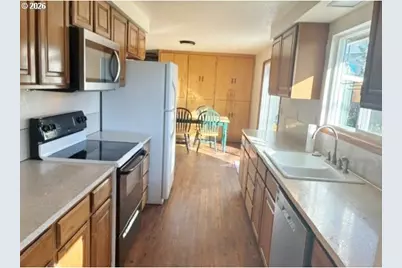 1107 SW 23rd St, Pendleton, OR 97801 - Photo 12