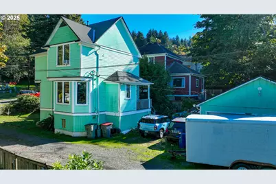 501 38th St, Astoria, OR 97103 - Photo 42