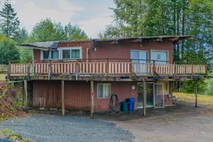 94448 Shelley Ln, Coquille, OR 97423 - Photo 6