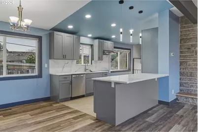 2912 SE 141st Ave, Portland, OR 97236 - Photo 8