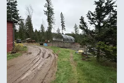 23320 SE Firwood Rd, Sandy, OR 97055 - Photo 8