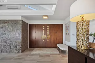 777 Cherry Cir, Lake Oswego, OR 97034 - Photo 6