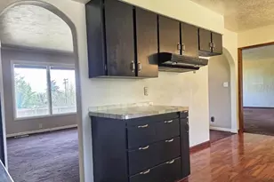 1355 Wallace Rd NW, Salem, OR 97304 - Photo 10