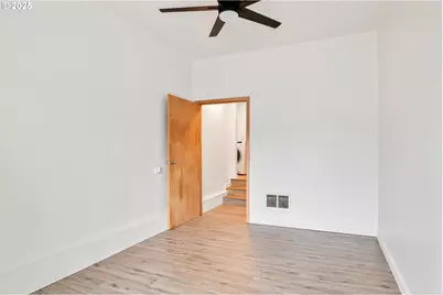 2421 Hickory Ave, Longview, WA 98632 - Photo 20