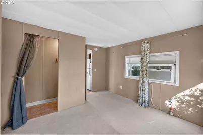 450 SE Lacreole Dr #129, Dallas, OR 97338 - Photo 18
