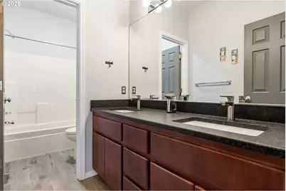 15700 NW Trakehner Way, Portland, OR 97229 - Photo 34