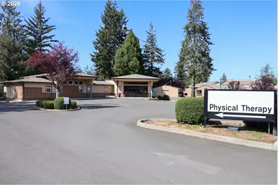 2645 N 17th St, Coos Bay, OR 97420 - Photo 2